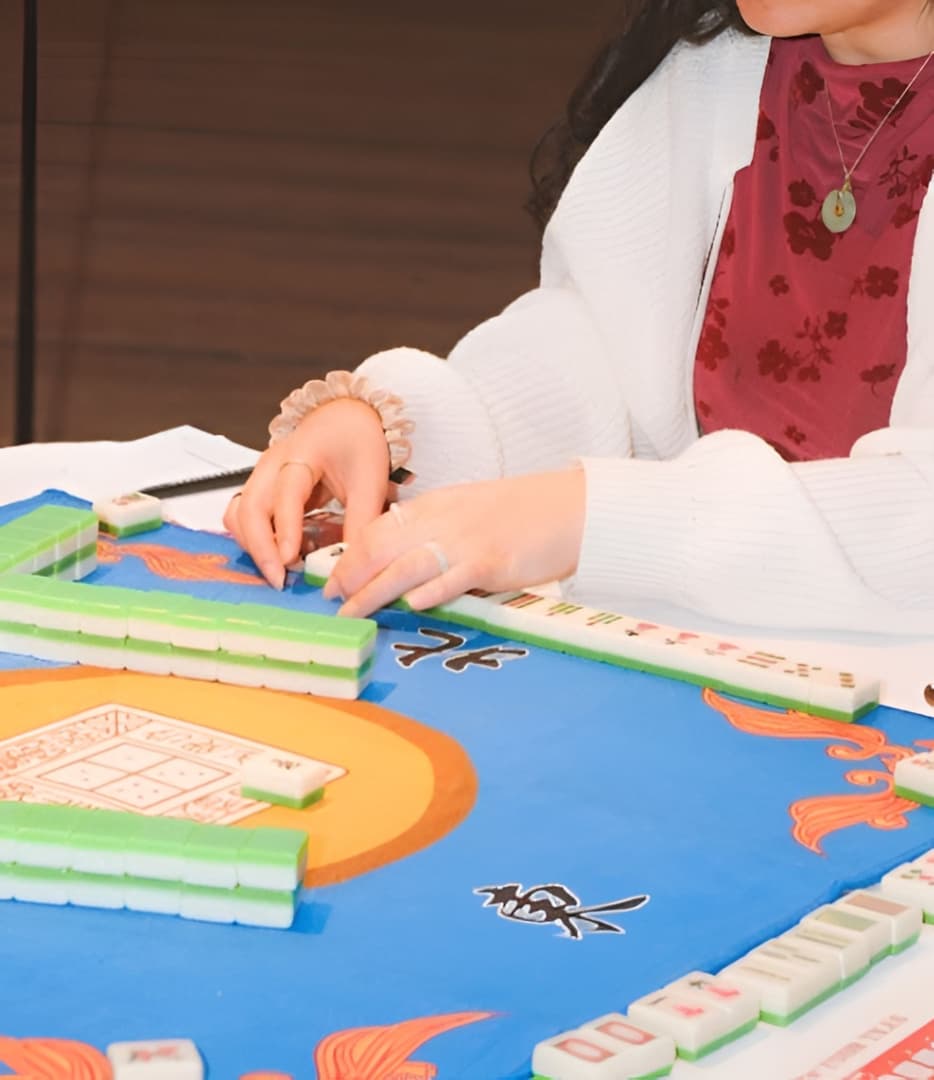 Playing Mahjong